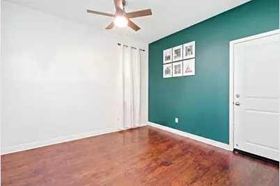  325 Royal #608, Escondido, CA 92025 - Photo 4