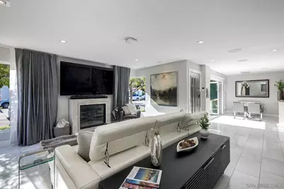  911 9th St, Coronado, CA 92118 - Photo 4