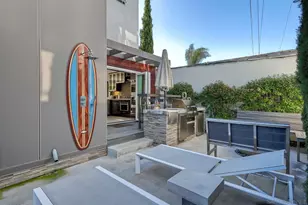 911 9th St, Coronado, CA 92118 - Photo 8