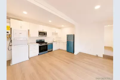  127 W 5th Ave #B, Escondido, CA 92025 - Photo 4
