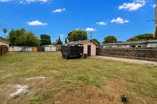 127 W 5th Ave, Escondido, CA 92025 - Photo 10