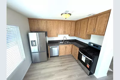  10955 Via Abaca, San Diego, CA 92126 - Photo 4
