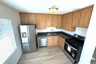 10955 Via Abaca, San Diego, CA 92126 - Photo 4