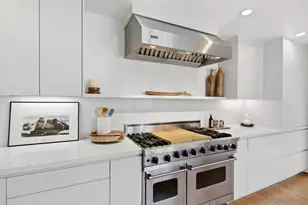 315 B Ave, Coronado, CA 92118 - Photo 8