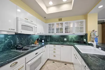  100 Harbor Drive #2404, San Diego, CA 92101 - Photo 20
