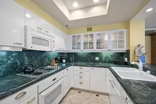 100 Harbor Dr, San Diego, CA 92101 - Photo 20