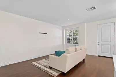  1360 Santa Victoria Rd #3, Chula Vista, CA 91913 - Photo 6