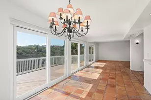 5942 Sagebrush Rd, La Jolla, CA 92037 - Photo 26