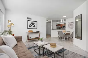 7565 Charmant Dr, San Diego, CA 92122 - Photo 8