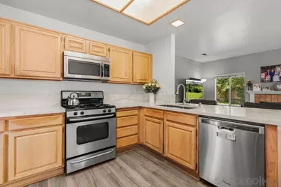  844 Rio Claro, Oceanside, CA 92057 - Photo 22