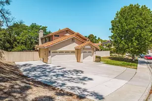 844 Rio Claro, Oceanside, CA 92057 - Photo 4