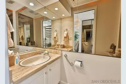  835 D Ave #4, Coronado, CA 92118 - Photo 20