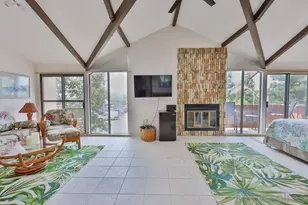835 D Ave, Coronado, CA 92118 - Photo 24