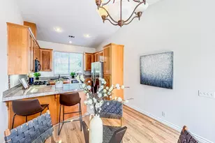 1145 Hornblend, San Diego, CA 92109 - Photo 18