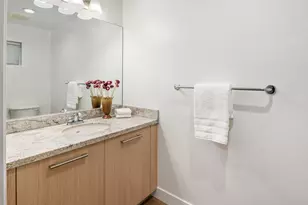 825 W Beech, San Diego, CA 92101 - Photo 18