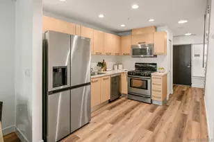 825 W Beech, San Diego, CA 92101 - Photo 4