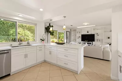  630 S Nardo, Solana Beach, CA 92075 - Photo 16