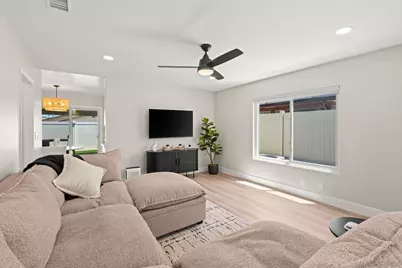  10935 Via Abaca, San Diego, CA 92126 - Photo 12