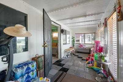  424 Cuyamaca Ave, San Diego, CA 92113 - Photo 4