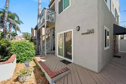  749 Zanzibar Ct, San Diego, CA 92109 - Photo 16