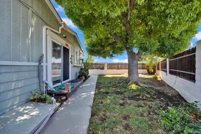  38020 Calle Confite, Murrieta, CA 92563 - Photo 40