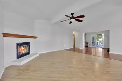  38020 Calle Confite, Murrieta, CA 92563 - Photo 14