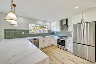 2802 Cowley Way, San Diego, CA 92110 - Photo 16