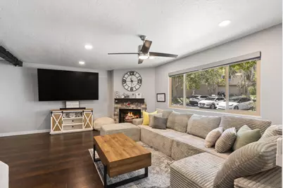  5459 Caminito Borde, San Diego, CA 92108 - Photo 2
