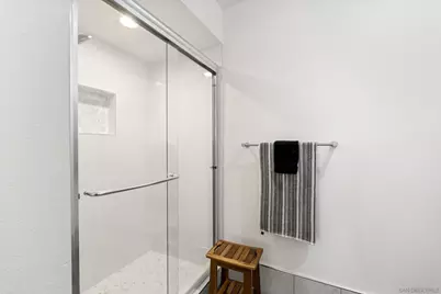  6567 Caminito Catalan, La Jolla, CA 92037 - Photo 30