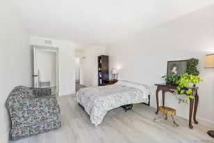 6567 Caminito Catalan, La Jolla, CA 92037 - Photo 28