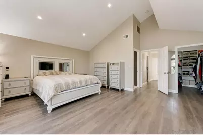  8065 El Extenso, San Diego, CA 92119 - Photo 2