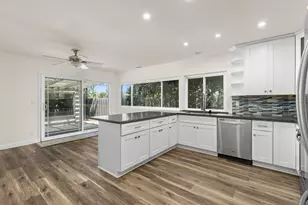 2589 Joann Dr, Oceanside, CA 92056 - Photo 14