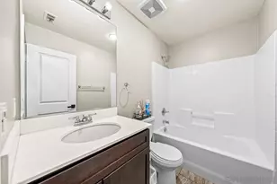 2207 Antonio Dr, Chula Vista, CA 91915 - Photo 16