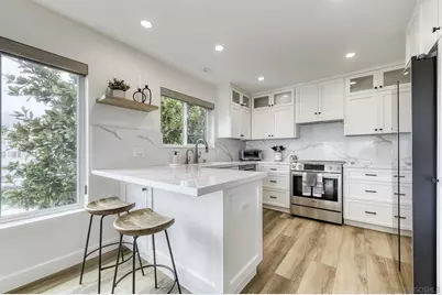  635 Paseo De La Playa #305, Redondo Beach, CA 90277 - Photo 2