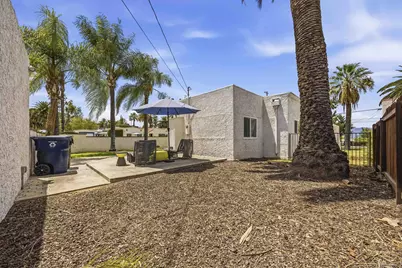  1011 W Cypress Ave, Redlands, CA 92373 - Photo 36