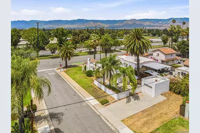  1011 W Cypress Ave, Redlands, CA 92373 - Photo 56