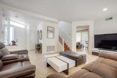  9610 Capricorn Way, San Diego, CA 92126 - Photo 4