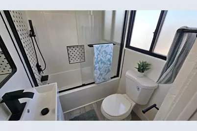  244 26th St, San Diego, CA 92102 - Photo 10