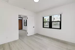 244 26th St, San Diego, CA 92102 - Photo 16