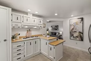 350 N El Camino Real, Encinitas, CA 92024 - Photo 20