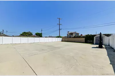  5567 Las Alturas, San Diego, CA 92114 - Photo 20