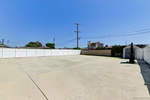 5567 Las Alturas, San Diego, CA 92114 - Photo 20