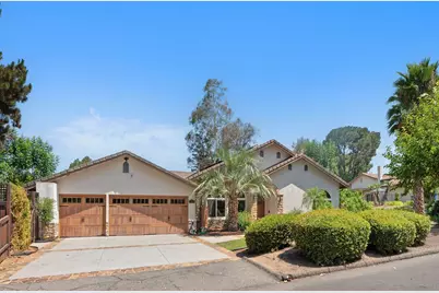  13126 Silver Saddle Ln, Poway, CA 92064 - Photo 2