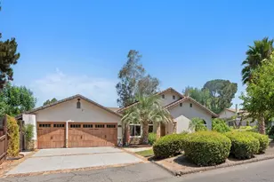 13126 Silver Saddle Ln, Poway, CA 92064 - Photo 2