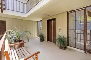 858 E Ave, Coronado, CA 92118 - Photo 16