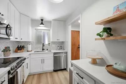  858 E Ave, Coronado, CA 92118 - Photo 6