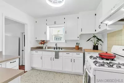  1005 E 2nd St, National City, CA 91950 - Photo 4