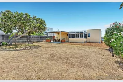  1005 E 2nd St, National City, CA 91950 - Photo 28