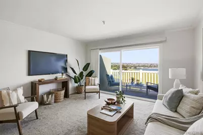  4015 Crown Point Dr #P6, San Diego, CA 92109 - Photo 4