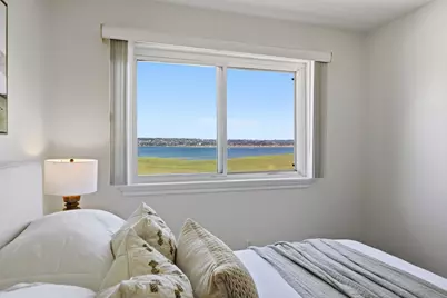  4015 Crown Point Dr #P6, San Diego, CA 92109 - Photo 18